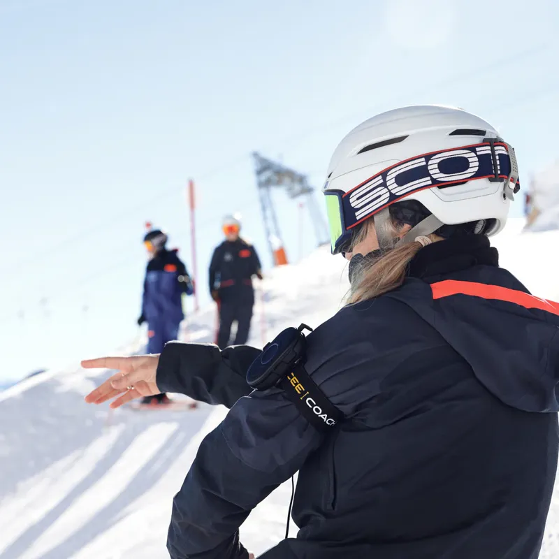 CEECOACH devices are perfect for winter sports, ensuring clear communication on the slopes in snowy and cold conditions. Whether skiing or snowboarding, stay connected effortlessly with your group throughout your adventure.